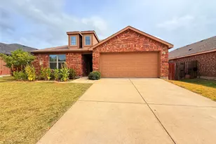 2106 Danibelle Dr, Forney, TX 75126 - Photo 2