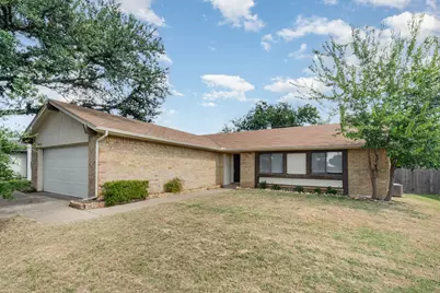 2922 Beachtree Lane, Bedford, TX 76021 - Photo 2