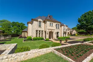 3904 Wagon Wheel Dr, Grapevine, TX 76051 - Photo 1