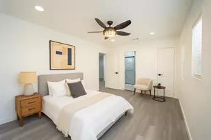 404 Westwood Dr, Euless, TX 76039 - Photo 12