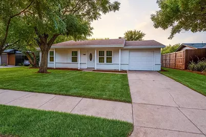 404 Westwood Drive, Euless, TX 76039 - Photo 1