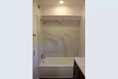 101 N 2 Nd, Mullin, TX 76864 - Photo 10