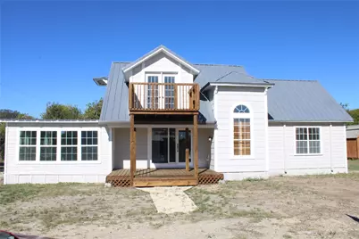 101 N 2 Nd, Mullin, TX 76864 - Photo 2
