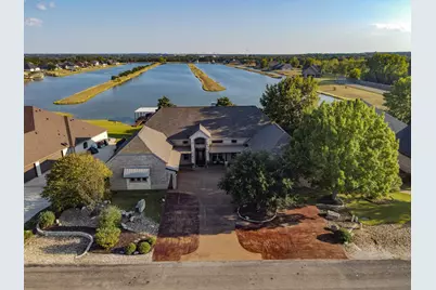 3606 Upper Lake Circle, Granbury, TX 76049 - Photo 1