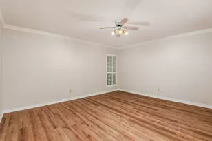 4008 Ridglea Country Club Dr, Fort Worth, TX 76126 - Photo 10