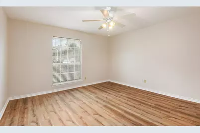 4008 Ridglea Country Club Drive, Fort Worth, TX 76126 - Photo 4