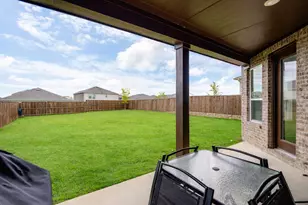 1033 West Dr, Aubrey, TX 76227 - Photo 26