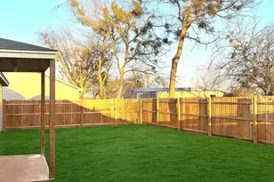 408 Whitney Ct, Rio Vista, TX 76093 - Photo 2