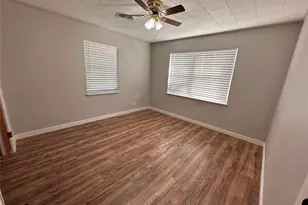 506 W Morris St, Seymour, TX 76380 - Photo 10