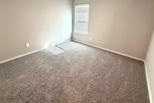 10509 Dovetail Ln, Fort Worth, TX 76036 - Photo 14