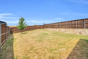 10912 Rochelle Ct, Grand Prairie, TX 76065 - Photo 30