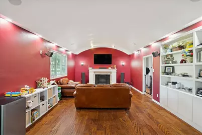 6052 Wrigley Way, Fort Worth, TX 76133 - Photo 10