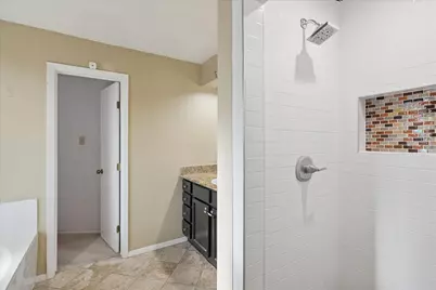 6052 Wrigley Way, Fort Worth, TX 76133 - Photo 24