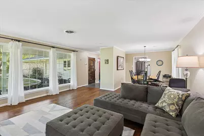 6052 Wrigley Way, Fort Worth, TX 76133 - Photo 8