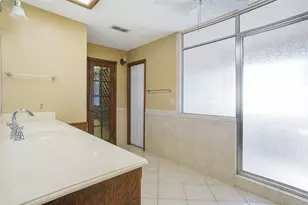 8920 Martin Dr, North Richland Hills, TX 76182 - Photo 18