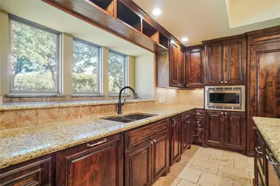 8920 Martin Drive, North Richland Hills, TX 76182 - Photo 10