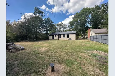 2909 W 4th Avenue, Corsicana, TX 75110 - Photo 14