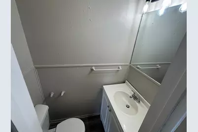 2909 W 4th Avenue, Corsicana, TX 75110 - Photo 8