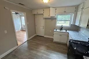 2909 W 4th Ave, Corsicana, TX 75110 - Photo 6