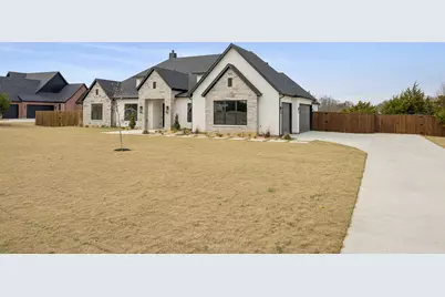 3035 Stonebriar Drive, Waxahachie, TX 75165 - Photo 2