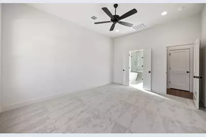 902 Boston Lane, River Oaks, TX 76114 - Photo 24