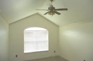 2024 Austin Dr, Mesquite, TX 75181 - Photo 8