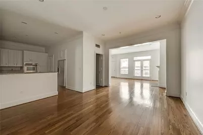 2885 Woodside Street #303, Dallas, TX 75204 - Photo 4