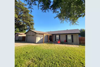 1900 San Saba Lane, Arlington, TX 76006 - Photo 1