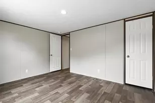 4214 W Virginia Dr, Granbury, TX 76048 - Photo 22