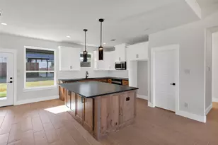 3306 Promenade Ct, Granbury, TX 76049 - Photo 12