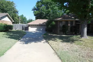 105 Mustang Dr, Graham, TX 76450 - Photo 2