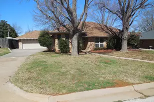 105 Mustang Dr, Graham, TX 76450 - Photo 2