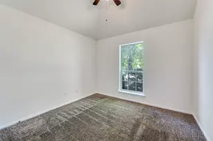 803 W Lonesome Dove Trail, Arlington, TX 76001 - Photo 22