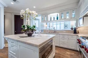 2525 N Pearl St, Dallas, TX 75201 - Photo 14