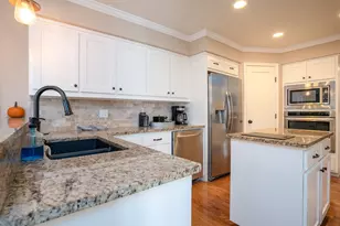 3812 Lands End St, Fort Worth, TX 76109 - Photo 4