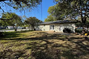 5200 McQuade St, Haltom City, TX 76117 - Photo 6