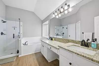 5569 Lawnsberry Drive, Fort Worth, TX 76137 - Photo 12