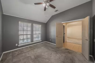 5960 Summerwood Drive, Grand Prairie, TX 75052 - Photo 22