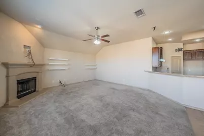 5960 Summerwood Drive, Grand Prairie, TX 75052 - Photo 14