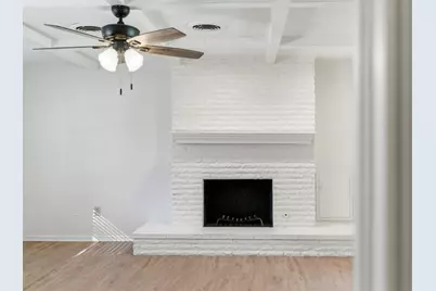 208 W Park Avenue, Weatherford, TX 76086 - Photo 8