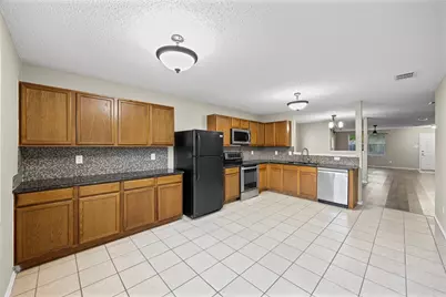 8409 Redheart Street, Arlington, TX 76002 - Photo 12