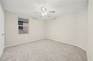 8409 Redheart St, Arlington, TX 76002 - Photo 20