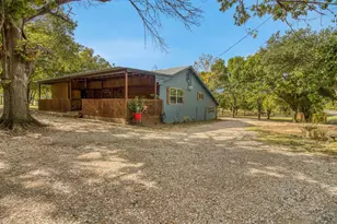 416 Arcadia Rd, Kemp, TX 75143 - Photo 2