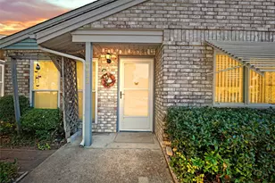 6632 Legters Dr, Dallas, TX 75236 - Photo 2