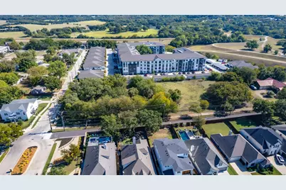 529 Athenia Drive, Fort Worth, TX 76114 - Photo 6