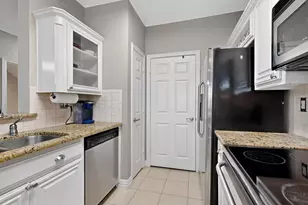 2344 Southcourt Cir, Irving, TX 75038 - Photo 8