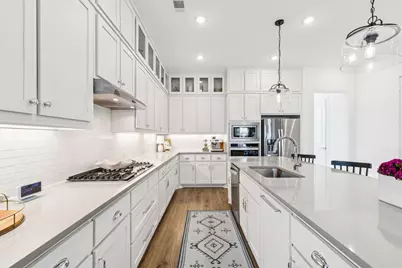 8120 Bromley Drive, Dallas, TX 75231 - Photo 6