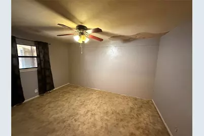 1381 Hillcrest Drive, Graham, TX 76450 - Photo 18