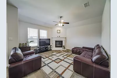 1809 Spinnaker Drive, Denton, TX 76210 - Photo 8