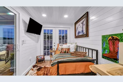 1007 Marigold Court, Granbury, TX 76049 - Photo 32